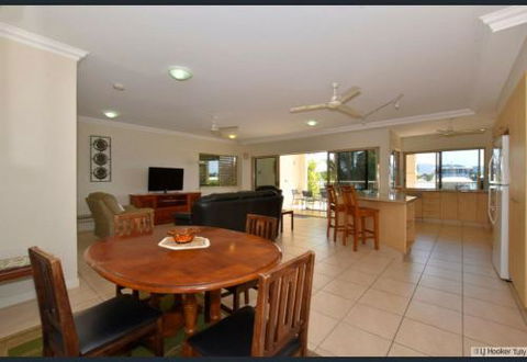 Poinciana Terraces - Accommodation Sunshine Coast 3