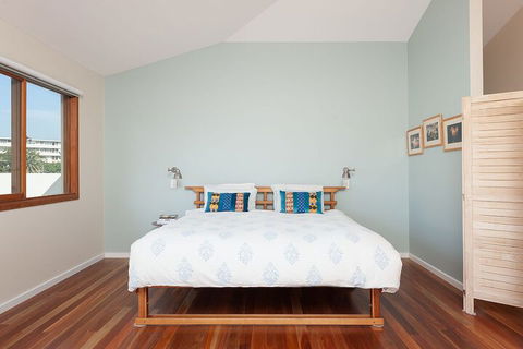 Sunny Family Beach House - Accommodation Sunshine Coast 1