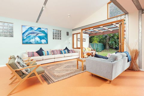 Sunny Family Beach House - Accommodation Sunshine Coast 4
