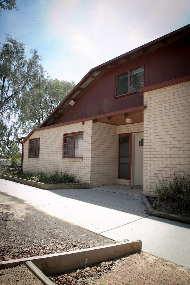 Bruce ACT Accommodation Sunshine Coast
