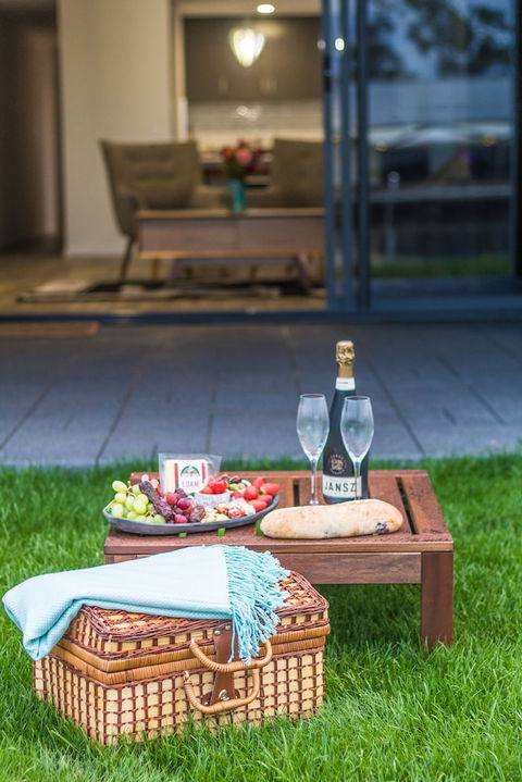 Ulverstone Waterfront Apartments - Accommodation Sunshine Coast 3