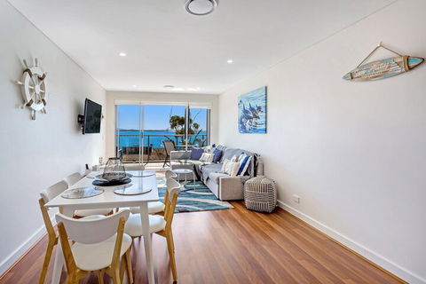 The Shoal Apartments Unit 504 / 4 8 Bullecourt Street - Accommodation Sunshine Coast 6