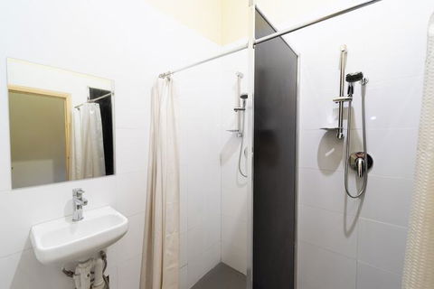 MyOZexp Aberdeen Lodge - Accommodation Sunshine Coast 4