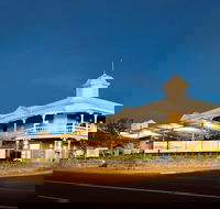 Tradewinds Hotel - Accommodation Sunshine Coast