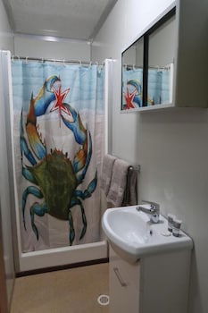 Mud Crab Motel - Accommodation Sunshine Coast 1