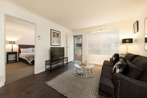 The Manhattan Central & Sophisticated - Accommodation Sunshine Coast 3