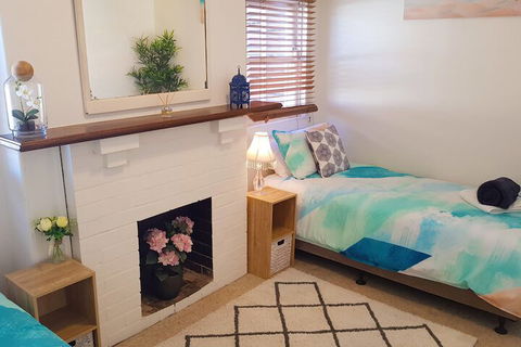 Coachhouse On The Beach - Accommodation Sunshine Coast 7