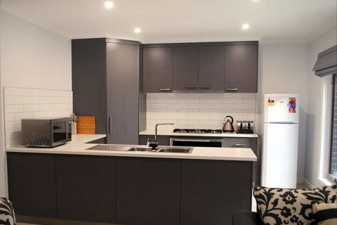 Doze On Green Accommodation Wangaratta - Accommodation Sunshine Coast 6