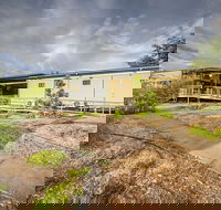 Victoria Accommodation Village - Accommodation Sunshine Coast