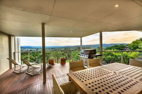 Highview - Accommodation Sunshine Coast 4