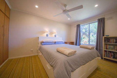 17 Broadbeach Drive - Accommodation Sunshine Coast 5