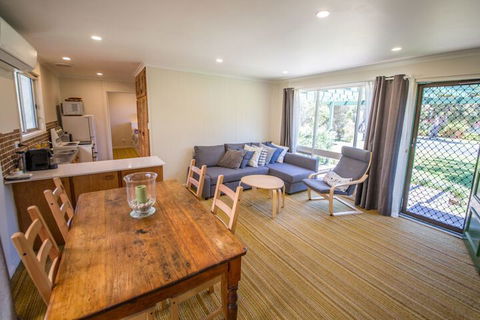 17 Broadbeach Drive - Accommodation Sunshine Coast 1