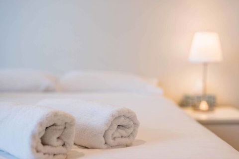 Fabulous City 2 BDR Apt In New Building - Accommodation Sunshine Coast 3