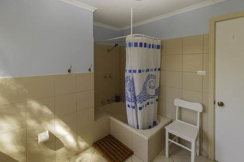 Tranquillity On Riverview 33 Riverview Drive - Accommodation Sunshine Coast 3