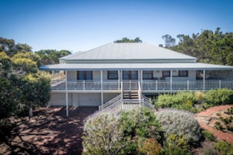The Banksia 3 Banksia Court - Accommodation Sunshine Coast 0