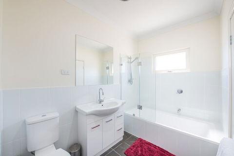 The Oasis 6 Turnberry Drive - Accommodation Sunshine Coast 3
