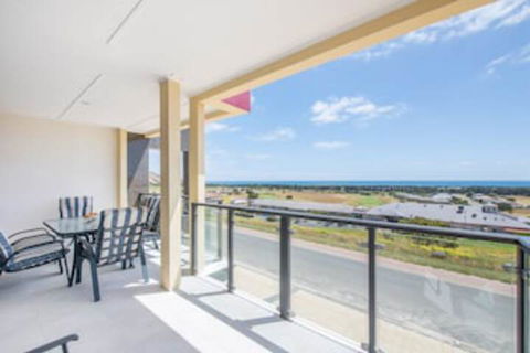 The Oasis 6 Turnberry Drive - Accommodation Sunshine Coast 0
