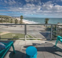 King of North Bay 103 Gold Coast Drive - Accommodation Sunshine Coast