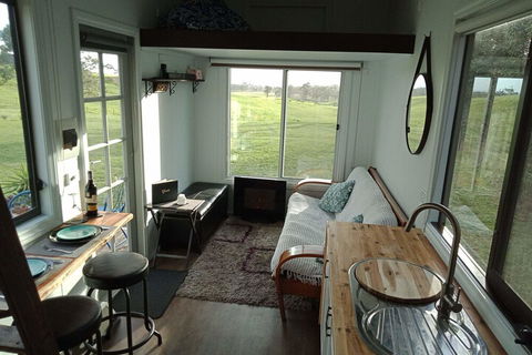 Dyl & Lils Tiny House On Wheels - Accommodation Sunshine Coast 3