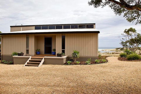 Stones Throw 26 River View Drive - Accommodation Sunshine Coast 1