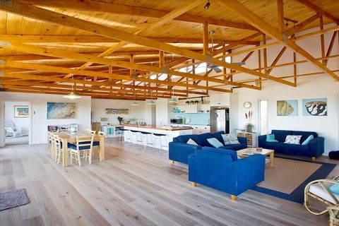 Stones Throw 26 River View Drive - Accommodation Sunshine Coast 4