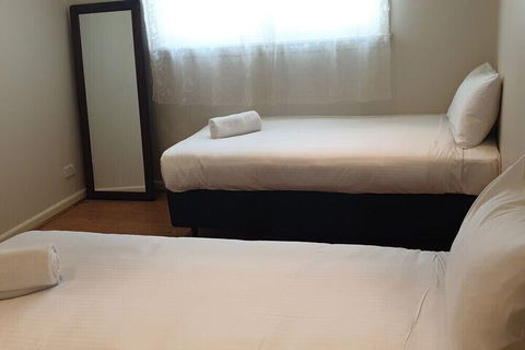 The Bay Apartment - Accommodation Sunshine Coast 3