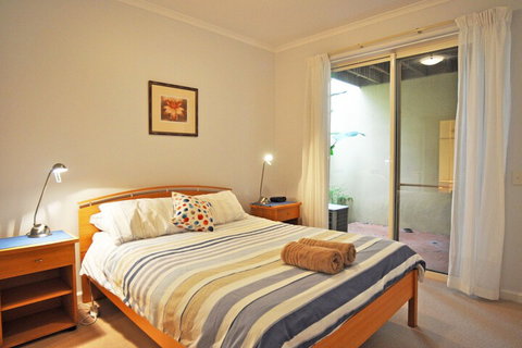 THE Sails 8 Linen Included Central Location - Accommodation Sunshine Coast 7