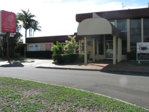 Country Comfort Bundaberg - Accommodation Sunshine Coast 4