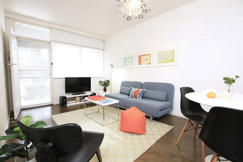 Apartment2c Lennox 1 - Accommodation Sunshine Coast 0