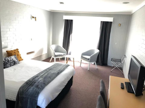 Country Roads Motor Inn - Accommodation Sunshine Coast 6