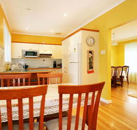 Roseland Holiday House - Accommodation Sunshine Coast