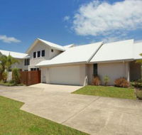 60 Beachway Parade Marcoola 500 BOND Linen supplied - Accommodation Sunshine Coast