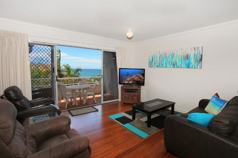 Unit 9 Coolum Blueseas Coolum Beach - Accommodation Sunshine Coast 2