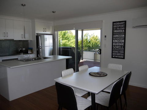 Westwood Villas Bridport - Accommodation Sunshine Coast 5
