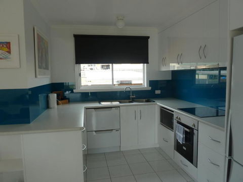 Central Luxury With Fabulous Views - Accommodation Sunshine Coast 5