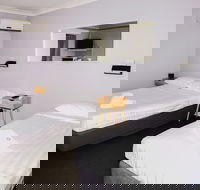 The Australian Hotel Motel Yass - Accommodation Sunshine Coast