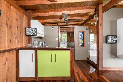 Daintree Holiday Homes La Vista - Accommodation Sunshine Coast 3