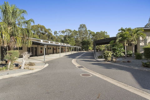 Capricorn Motel & Conference Centre - Accommodation Sunshine Coast 2