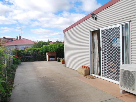 Oatlands Retreat - Accommodation Sunshine Coast 1