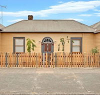 Robinson Cottage