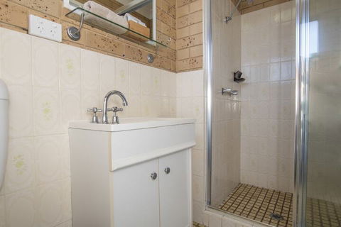 Coast Inn Motel - Accommodation Sunshine Coast 4