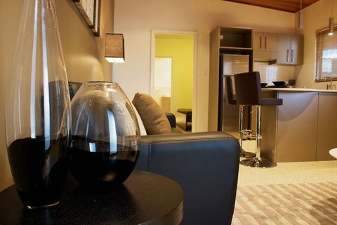 Mia Mia Executive Apartments - Accommodation Sunshine Coast 4