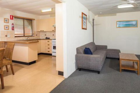 Batemans Bay Marina Resort - Accommodation Sunshine Coast 2