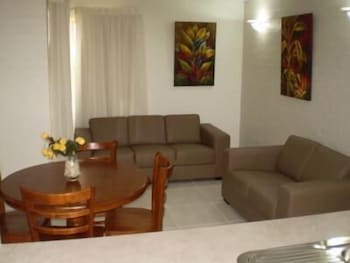 Bargara Shoreline Serviced Apartments - Accommodation Sunshine Coast 2