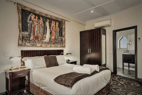 Kryal Castle - Accommodation Sunshine Coast 3