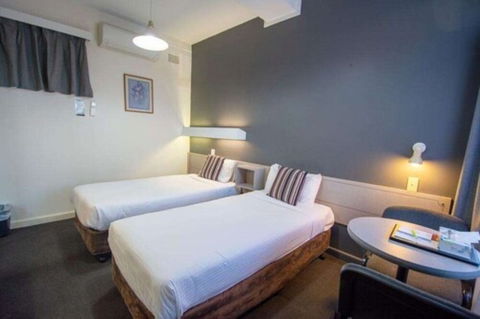 Midcity Motor Lodge - Accommodation Sunshine Coast 4