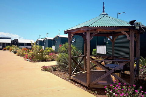 The Leprechaun Resort - Accommodation Sunshine Coast 3