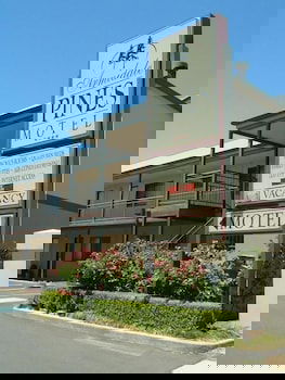 Armidale Pines Motel - Accommodation Sunshine Coast 0