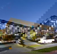 The Glen Hotel  Suites - Accommodation Sunshine Coast
