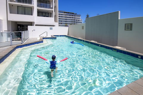 Macquarie Waters Boutique Apartment Hotel - Accommodation Sunshine Coast 2